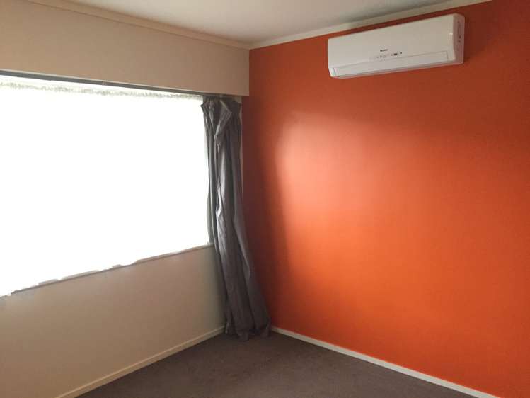 47 Sunset Road Totara Vale_11