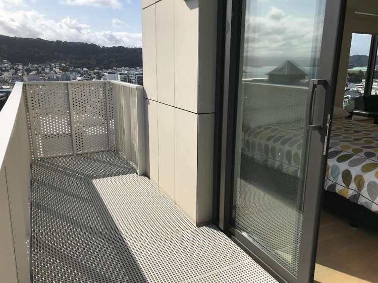 1701A/111 Dixon Street 2185_1