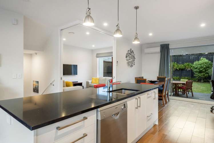 15 Sunview Street Silverdale_8