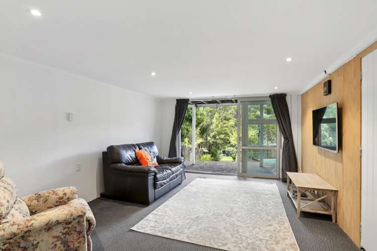 16 Fawcett Road Laingholm_17