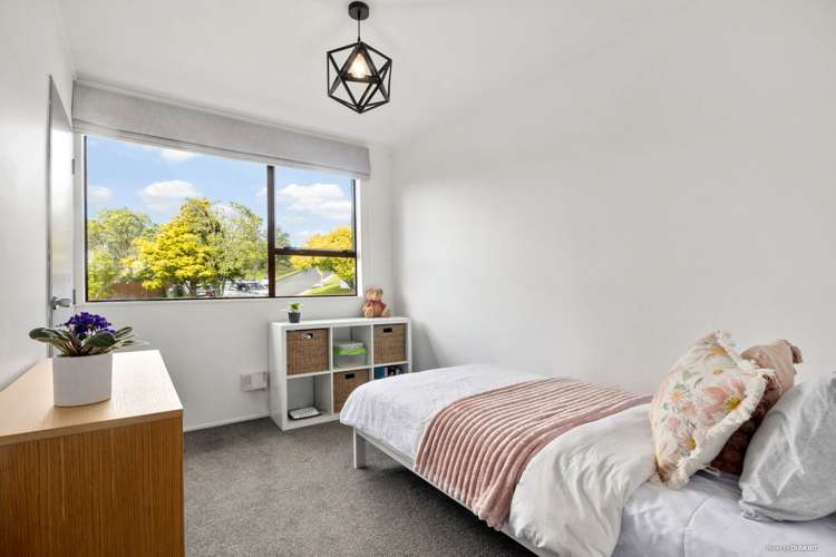 10 Cezanne Place New Lynn_15