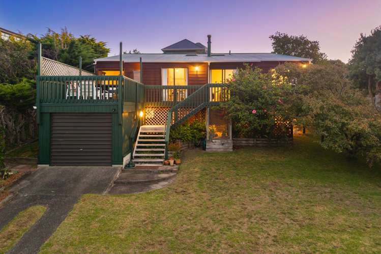 12 Kaitawa Street Waikanae Beach_0