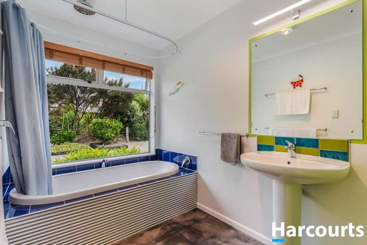 9 Crusader Drive Ruby Bay_17