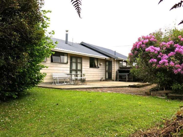 129 Tui Street Kumara_5