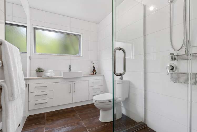 18 Kahikatea Close Campbells Bay_16