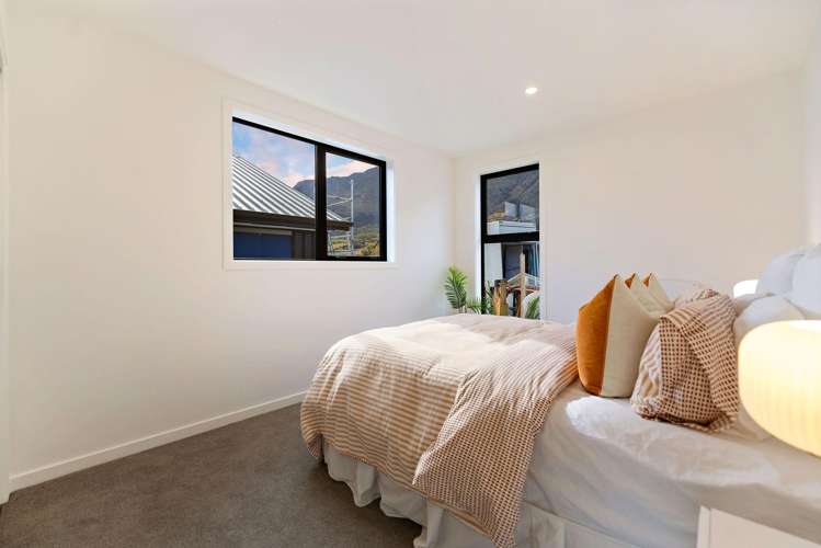 5 Rowe Drive, Hanley's Farm Jacks Point_27