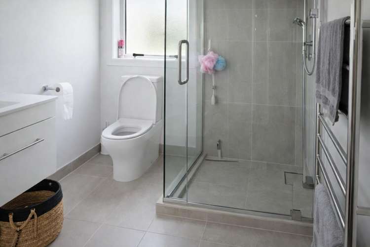  B/2 Jeanette Street Glenview_5