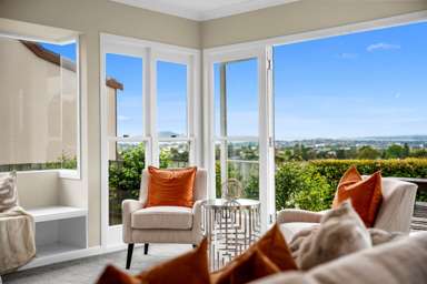 2/349 Glenfield Road_4