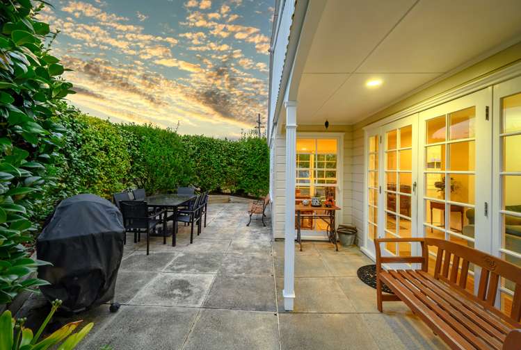 12 Hutchinsons Road Bucklands Beach_16