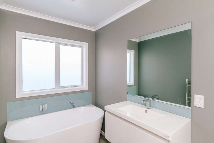 3 Brian Morgan Terrace Wainuiomata_13