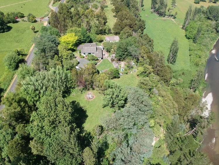 124 Awahou South Road Ashhurst_46