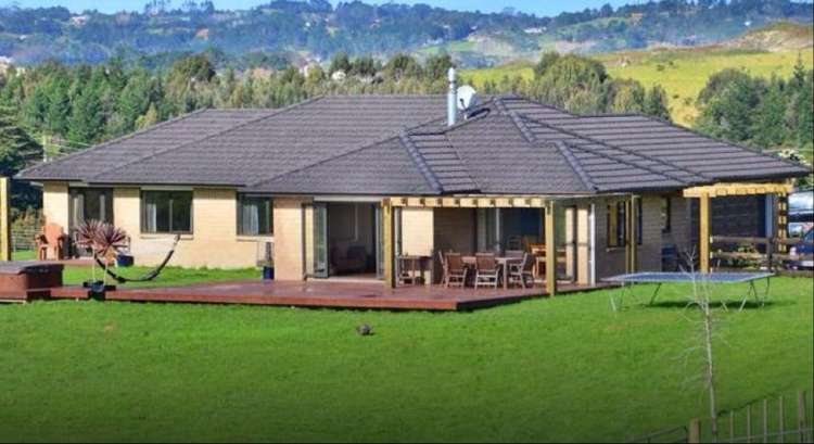 194c Horseshoe Bush Road Dairy Flat_0