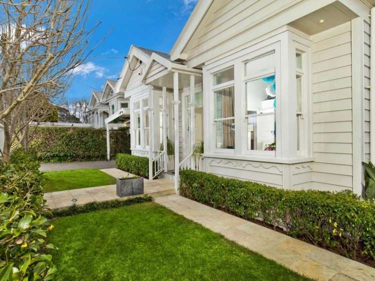 18 Allenby Avenue Devonport_16