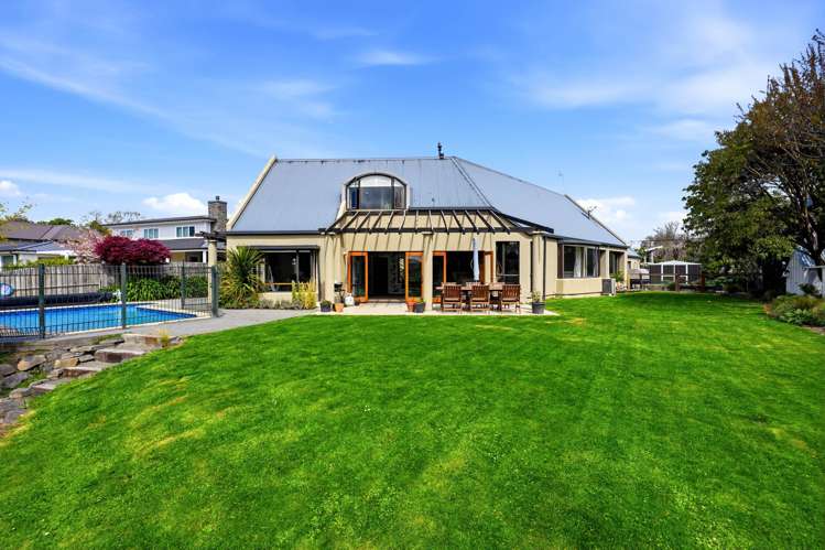 6 Ngahere Street Fendalton_15