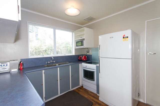 54 Peakes Road Springvale_4