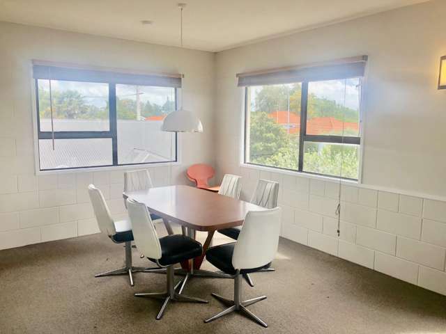 2/106 Macfarlane Street Hamilton East_4