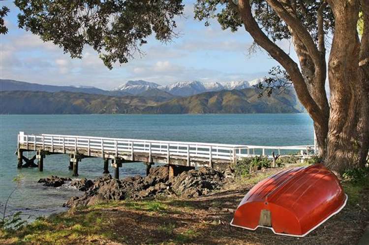 303 Karaka Bay Road Karaka Bays_17