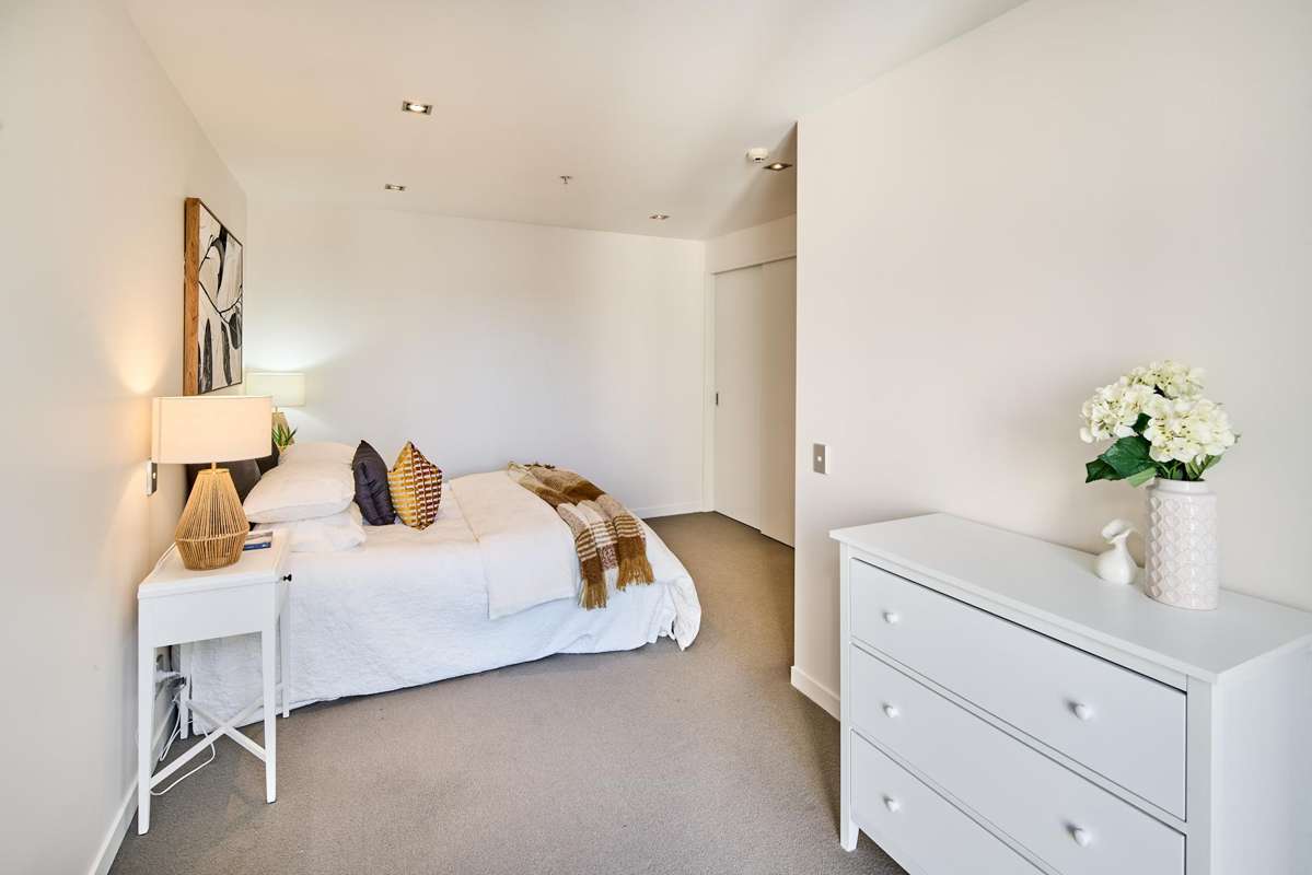 9D/11 Tennyson Street_5