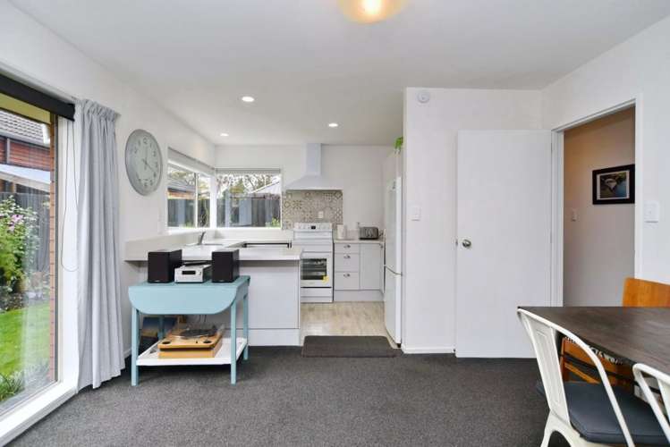 2/43 Kedleston Drive Avonhead_7