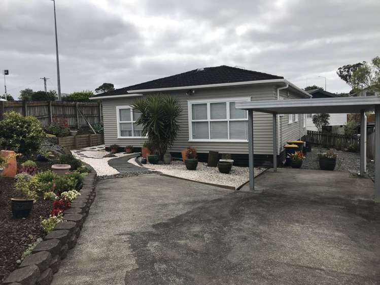 2a Fitzherbert Avenue West Harbour_11