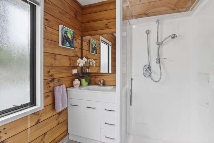 6 Vintners Close Huapai_11