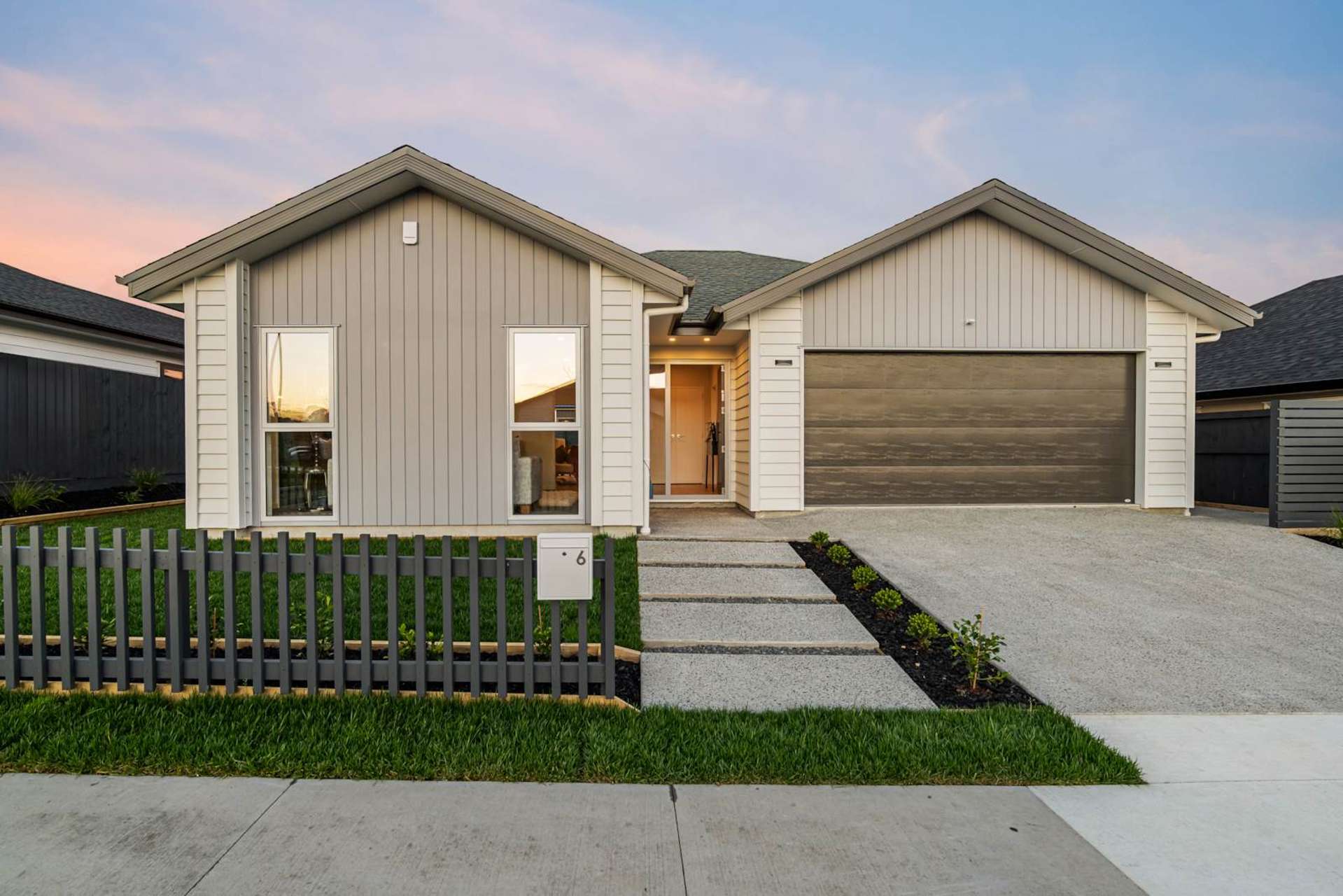 6 Tipu Crescent Milldale_0