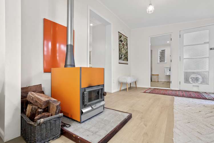 33 York Road Titirangi_5