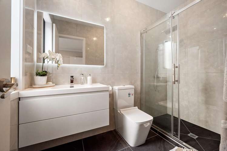 21 Ascension Crescent Orewa_19