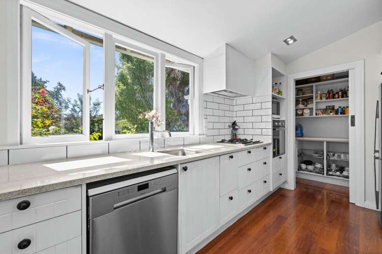 506 Lyndon Road East Hastings_1