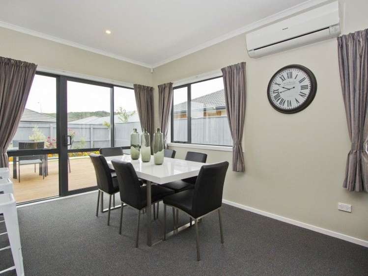 41 Fraser Colman Grove Wainuiomata_7