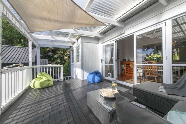 52 Valley Road Titirangi_4