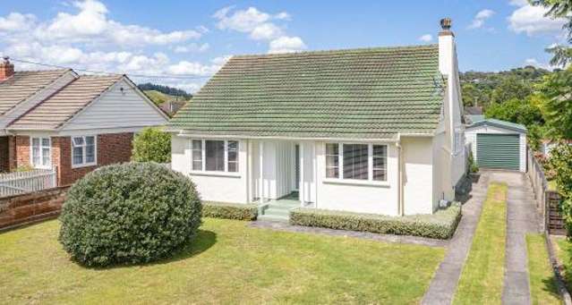 Three-bedroom Whanganui East home