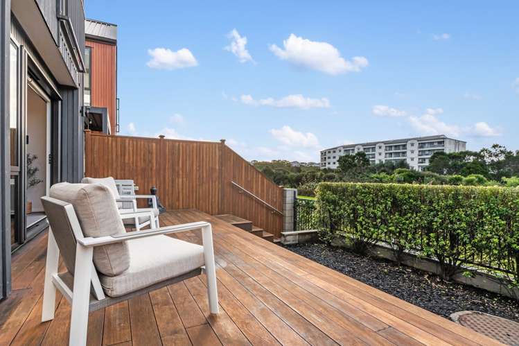 54 Arran Point Parade Orewa_11