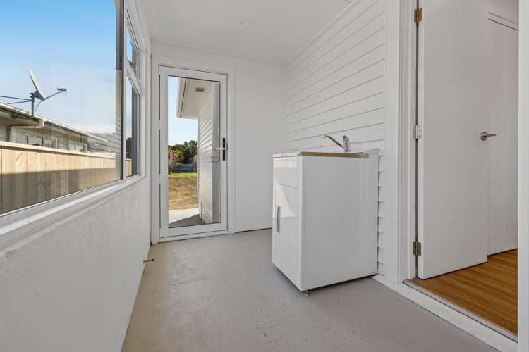 160 South Road Spotswood_17