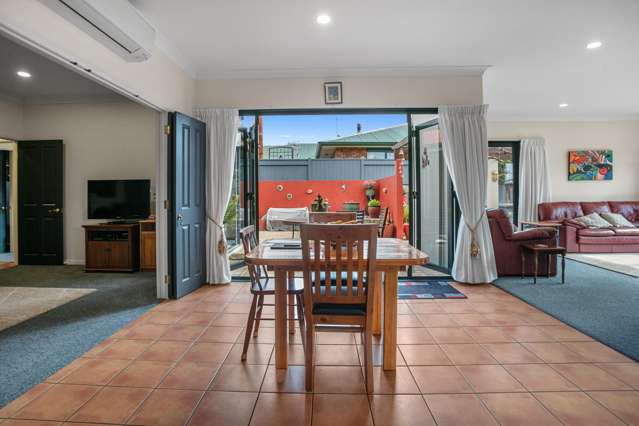 13 Edward Payton Grove Pukehangi_3