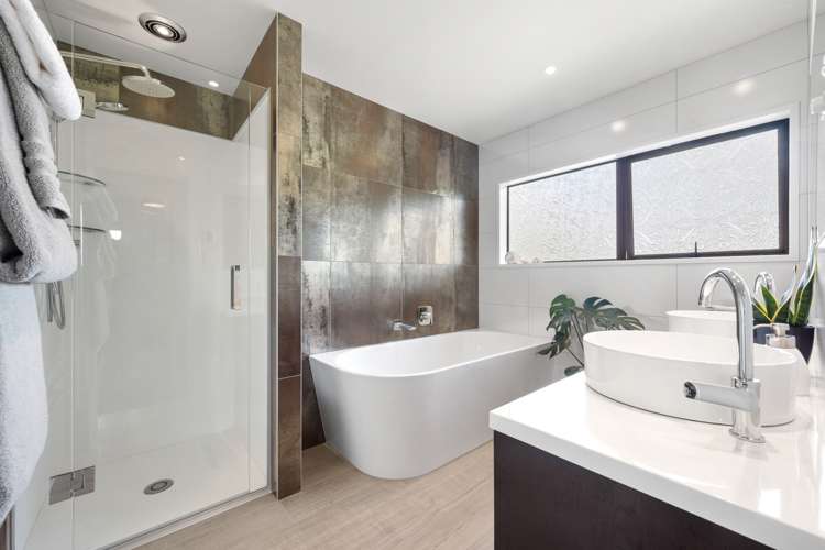 8 Estelle Place Farm Cove_22