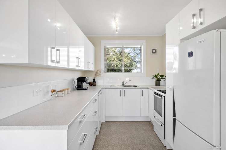 11/44 Esplanade Road Mount Eden_2