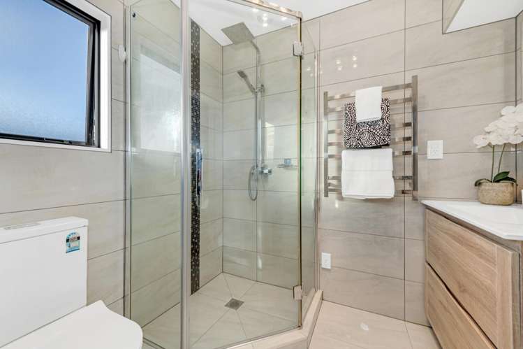 97 Mount Lebanon Crescent The Gardens_15