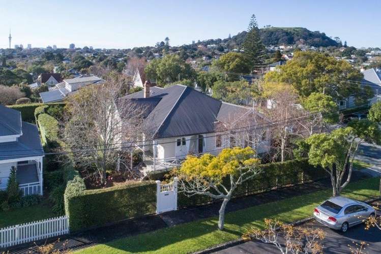 32 Herbert Road Mount Eden_1