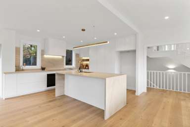 17 Asbury Crescent_4
