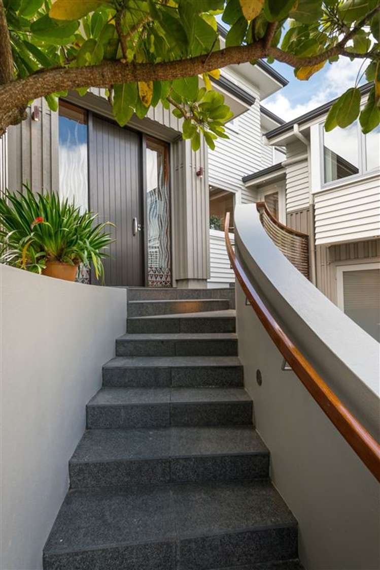 36 Williamson Avenue Belmont_22