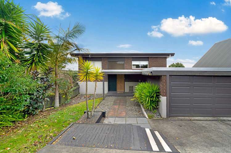 229 Golf Road_1