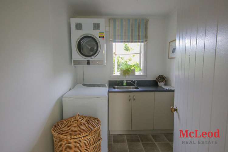 2898 Thompsons Track Lauriston_11