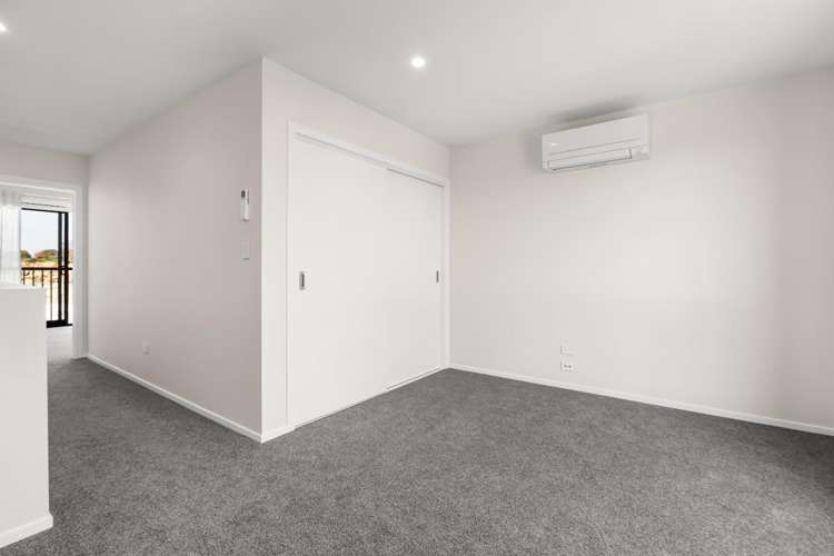 4/17 Clearwater Street 11329_9