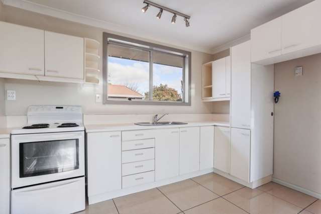 1 Hersham Place Bromley_2
