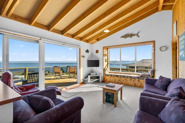 22 Seaview Avenue Cape Palliser_2