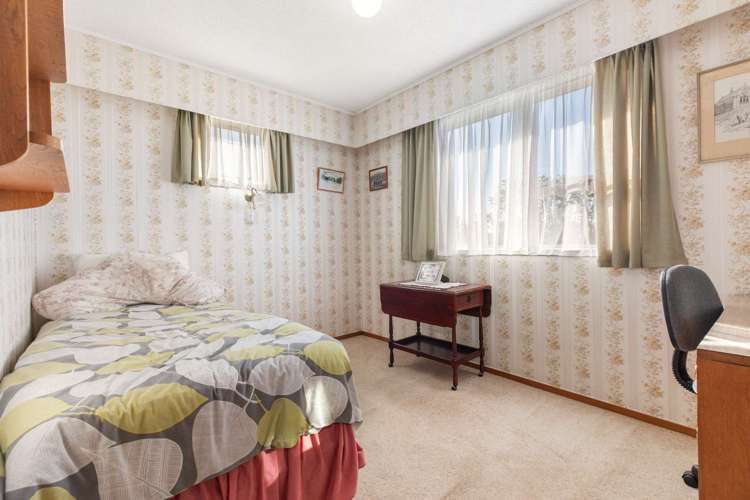 8 Warden Place Mangere Bridge_8