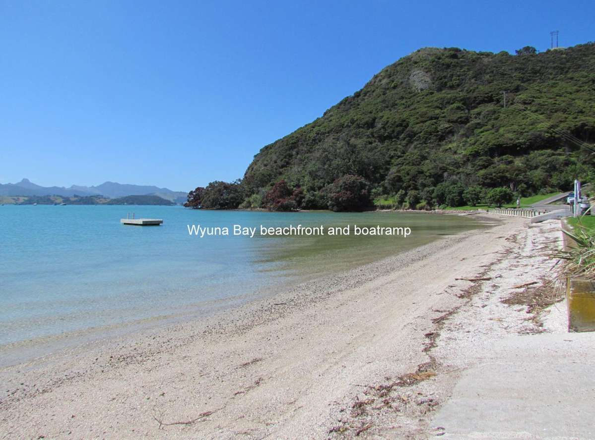 1695 Wyuna Bay Road_4