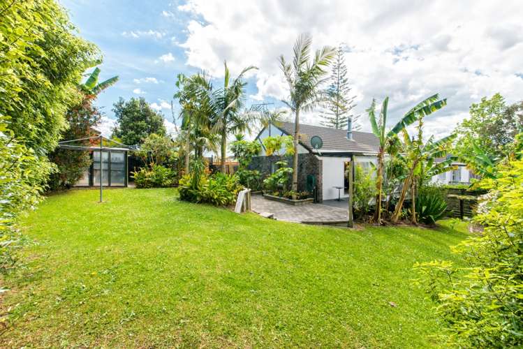 2/24 Amberley Avenue Te Atatu South_13