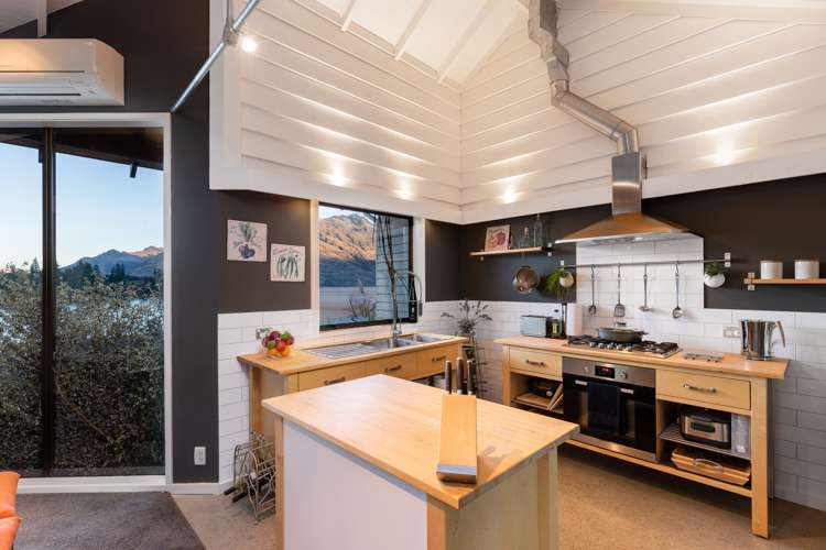 32b Brisbane Street Queenstown_11